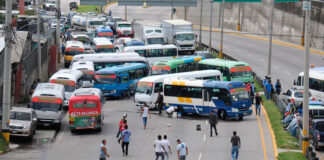 Transportistas anuncian paro el próximo lunes