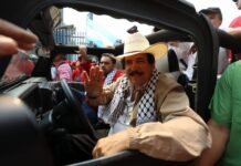 Manuel Zelaya: «Estoy inhabilitado, Xiomara nos inhabilita a todos»