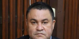 Diputado Carlos Umaña denuncia que el proyecto de ley contra el nepotismo sigue «engavetado» en el CN