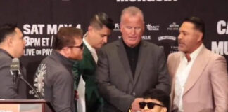 El «Canelo» Álvarez y Óscar De la Hoya a punto de los golpes; el campeón acusa de robo al promotor