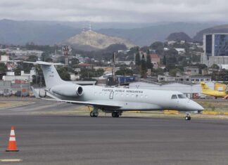 El MP investiga compra millonaria de avión presidencial adquirido con fondos de la Tasa de Seguridad