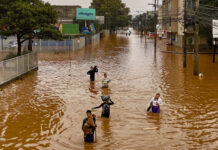 Suben a 67 los muertos por las inundaciones en el sur de Brasil