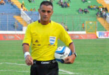 Melvin Matamoros cierra su carrera arbitral dirigiendo la final entre Marathón vs Olimpia