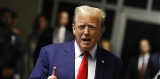 Juez dice a Donald Trump que considera posibilidad de encarcelarlo por desacato de orden mordaza