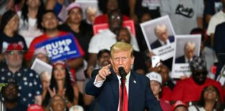 Trump propone una liga de lucha al estilo UFC compuesta por migrantes «violentos»