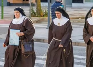 Monjas clarisas españolas ratifican que salen de la Iglesia y serán excomulgadas