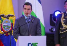 El presidente de Ecuador asevera que defenderá a su familia y a su país «hasta la muerte»