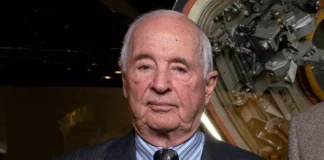 Muere en accidente de avioneta exastronauta Anders, que tomó icónica foto de la Tierra