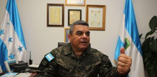 Coronel Ramiro Muñoz rechaza el informe de Conadeh sobre las 90 muertes en cárceles hondureñas desde 2023: “Aquí no es Ucrania”