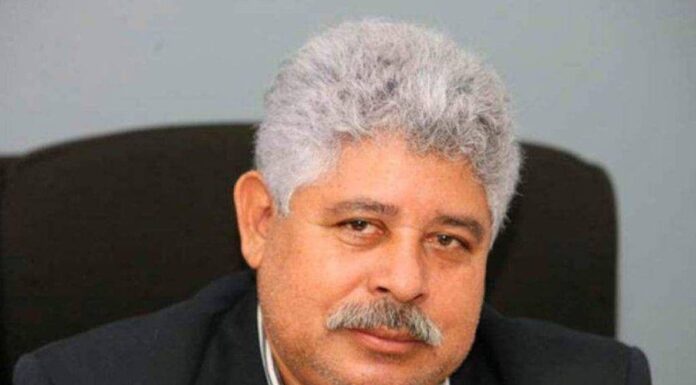 Marvin Ponce: «Libre dejó L18 mil millones embargados y una deuda externa de US$6 mil millones»
