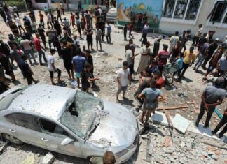 Al menos 30 muertos en un ataque israelí a un hospital de campaña en el centro de Gaza