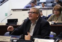 Diputado Edgardo Castro dice que apoya a Jorge Cálix y confirma retorno al Partido Liberal