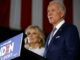 La jefa de campaña admite que Joe Biden ha perdido apoyos pero que seguirá en la carrera