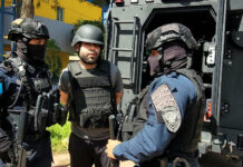 Dictan detención judicial para Gilbert Reyes y es enviado a la cárcel de Támara por el triple asesinato de mujeres en Roatán