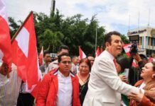 Salvador Nasralla denuncia bloqueo en la inscripción de sus planillas en el CCEPL