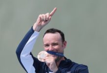 Guatemala celebra la medalla de bronce del tirador Jean Pierre Brol en París 2024