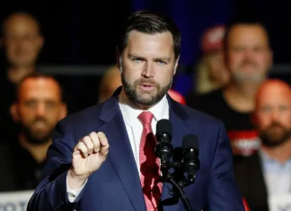 Amigo de J.D. Vance filtra correos que muestran lo que ha opinado sobre Trump y la Policía