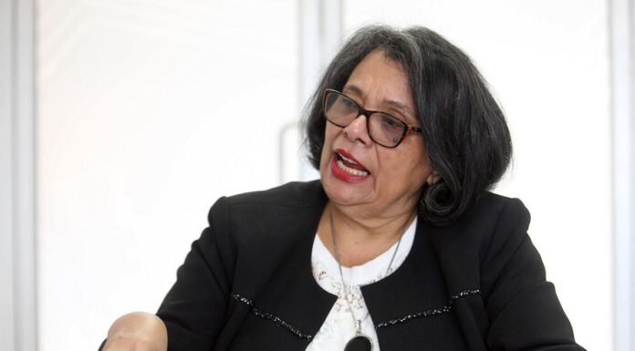 Julieta Castellanos: “Libre busca imponer una visión única sobre el golpe de Estado”