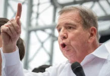 La Fiscalía de Venezuela cita para el lunes a González Urrutia por supuesta «conspiración»