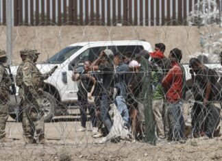 La Patrulla Fronteriza reporta aumento significativo de ataques de migrantes a sus agentes