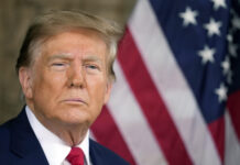 Donald Trump dice que la «fiestecita» de la Convención Nacional Demócrata se centra en él