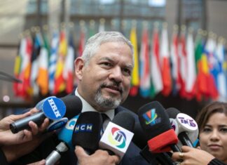 Canciller Enrique Reina niega que la presidenta Castro respalde candidaturas para la Secretaría General del SICA