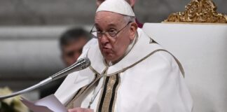 El papa Francisco asegura que los abusos «son una traición a la confianza y la vida»