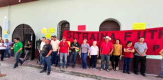 Empleados se toman el INA, exigiendo reajuste salarial