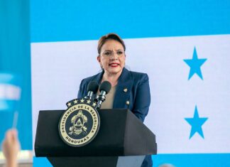 Presidenta Xiomara Castro ordena a canciller denunciar tratado de extradición con EE. UU.