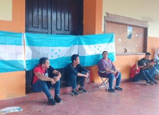 Vendedores de mercados de Choluteca se toman alcaldía exigiendo retorno de la terminal de buses