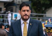 Ministro de Defensa asegura que la construcción de cárcel en Isla del Cisne sigue a paso firme