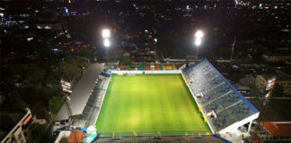 Presidenta Xiomara Castro inaugura grama híbrida del Estadio Morazán de SPS