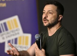 Zelenski dice que reunión con EEUU en Riad está siendo «muy útil» y constructiva