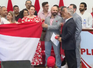 Diputada Beatriz Valle es juramentada como miembro del Partido Liberal