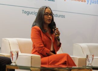 Gabriela Castellanos critica la inestabilidad política de Honduras: «Los políticos nos tienen de circo en circo»