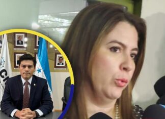 «A Marlon Ochoa se le olvidó el respeto; él no es nuestro jefe», responde Cossette López