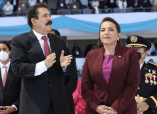 Canciller Enrique Reina defiende al gobierno y exige que nos los pongan en el plano del narcoestado