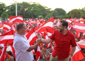 Jorge Cálix presenta a su precandidato para la alcaldía de Puerto Cortés