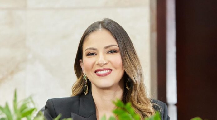 Kritza Pérez anuncia su adhesión al Partido Libre donde buscará la reelección como diputada