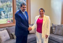 Nicolás Maduro da su «absoluto respaldo» a la presidenta Castro tras eliminar el tratado de extradición con EE.UU.