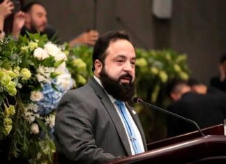 Luis Redondo niega que son el peor Congreso de la historia y destaca ahorro histórico de L. 1,062 millones durante su gestión