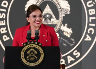 Xiomara Castro confirma asistencia a la investidura de Sheinbaum como presidenta de México