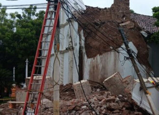 Colapsa la histórica iglesia La Merced en Choluteca debido a las intensas lluvias