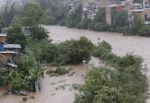 Unas 90 personas fueron evacuadas por filtración de río Choluteca en la capital