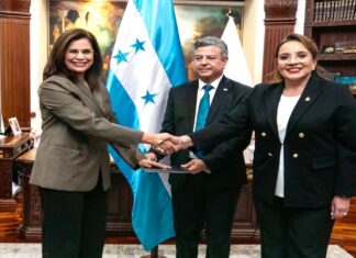 Nombramiento de Rixi Moncada en Defensa politiza las FF.AA. y amenaza elecciones, advierte Maribel Espinoza