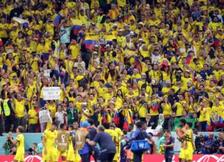 La FIFA vuelve a sancionar a Ecuador por cánticos homófobos de su hinchada