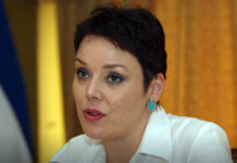 Beatriz Valle critica la politización de las Fuerzas Armadas tras discurso del jefe del Estado Mayor