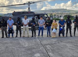 A audiencia inicial los operadores de justicia ligados al narco, capturados ayer en Santa Bárbara y Cortés