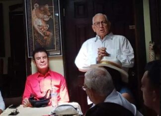 Nasralla sobre fotografía con Micheletti: «Me está sugiriendo personas capaces para mi movimiento»
