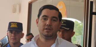 «No hay ningún aumento de peaje», afirma el ministro de la SIT